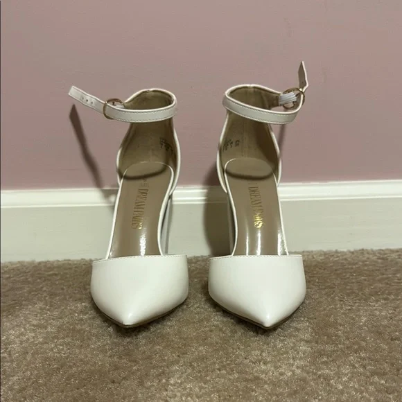 Dream Pairs White Stiletto Heels